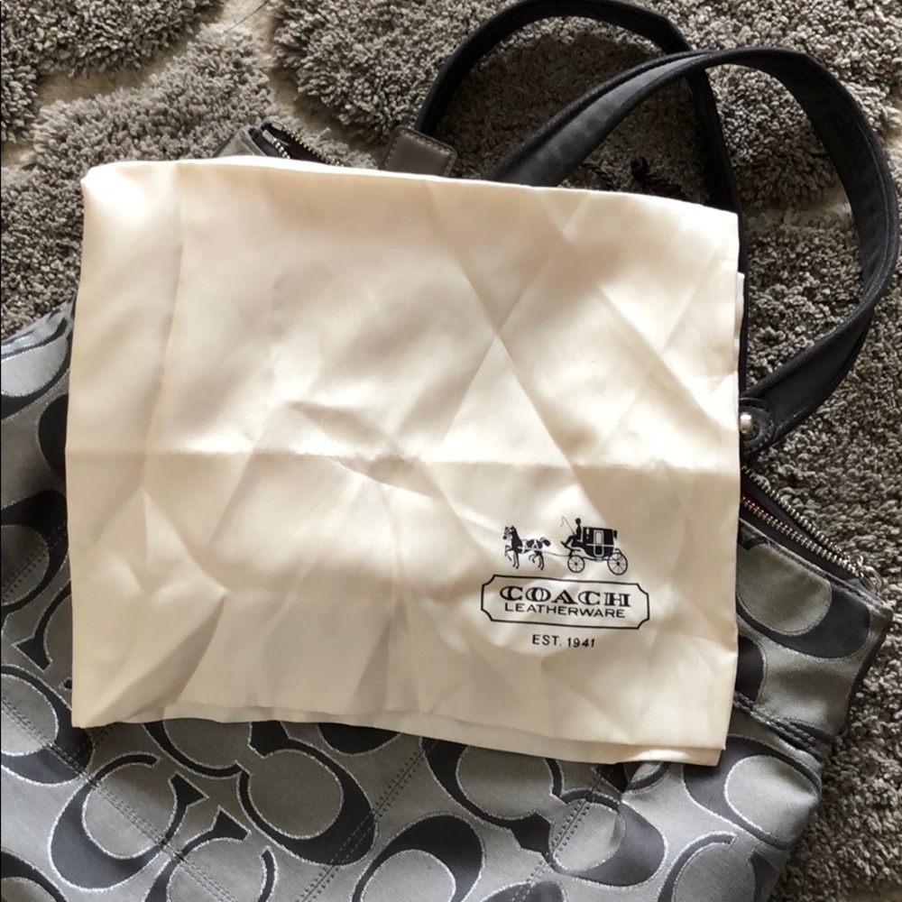 Coach Bag - Picture 8 of 8